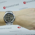 Maurice Lacroix PT6388-SS002-331-1 мужские часы застежка крупным планом